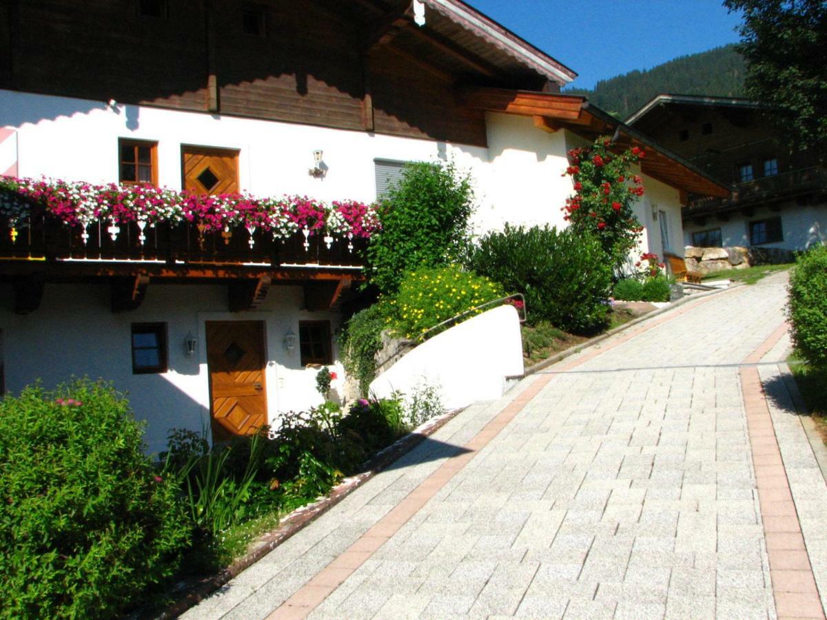 Appartement Lotte Familie Gruenberger Brixen im Thale Bagian luar foto